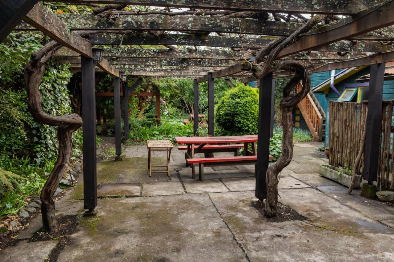 Espacio Ecole Пукон Экстерьер фото